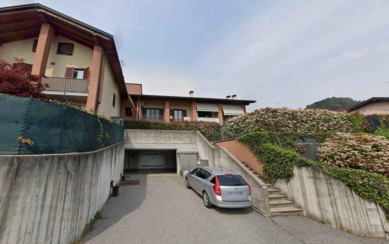 immobile appartamento all'asta in Via Cartiera 1 - 22029 Ronago (CO) - 1
