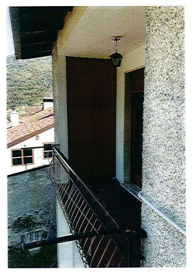 immobile appartamento all'asta in Via Alessandro Volta, 17, 23813 Cortenova LC, Italia Cortenova, Lecco - 2