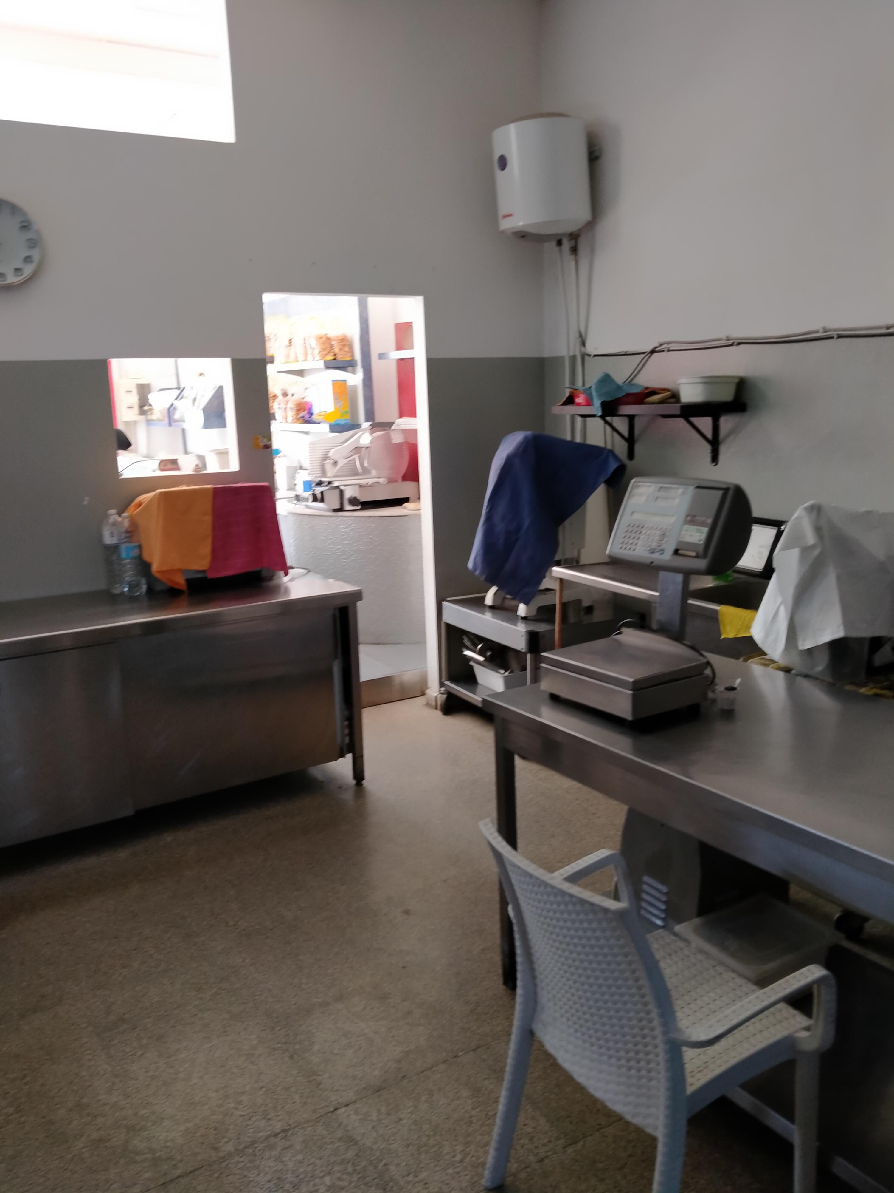 immobile negozio all'asta in Viale I Maggio, 46, 97018 Scicli RG, Italia Scicli, Ragusa - 2