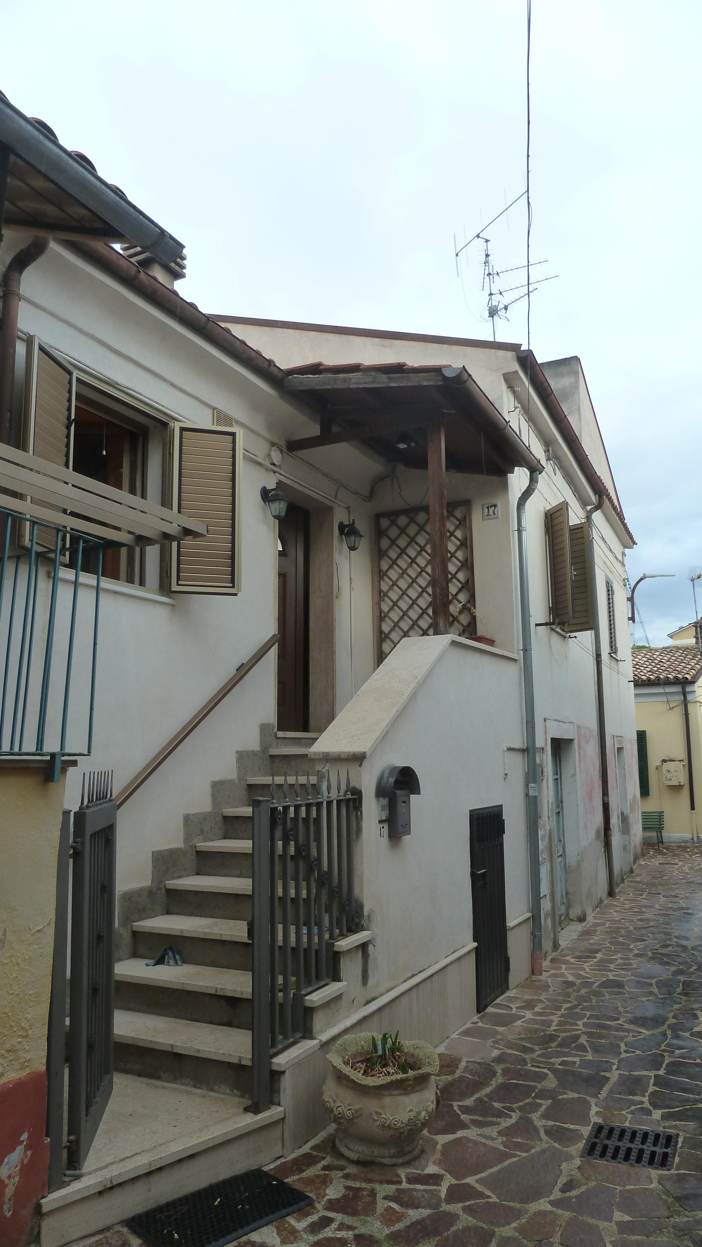 immobile appartamento all'asta in via Vico Chiuso San Rocco 17-21, 65029 Torre De' Passeri PE, Italia - Torre de' Passeri (PE) - 1