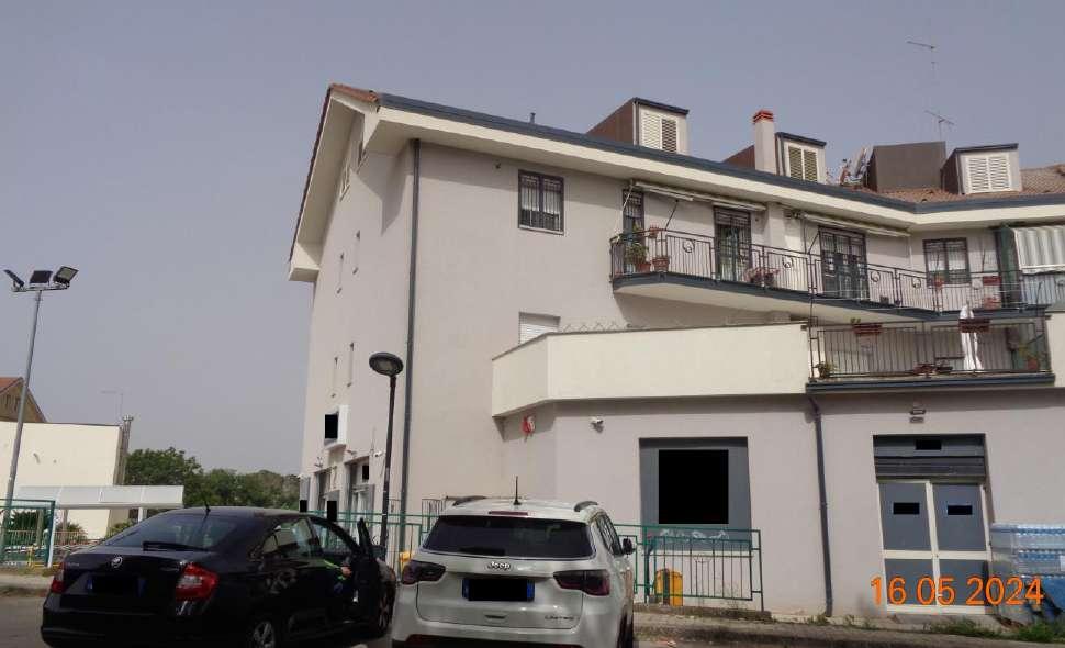 immobile appartamento all'asta in Via Renato Guttuso, n 3 - 94015 Piazza Armerina (EN) - 2