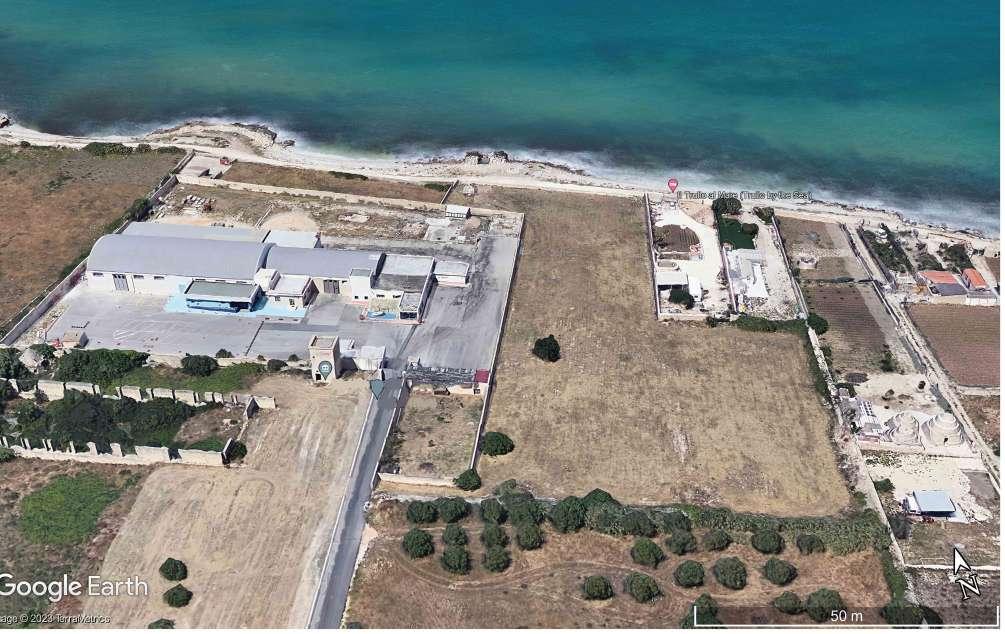 immobile attivita commerciale all'asta in Via Imbriani, 463, 76011 Ampliamento Zona Artigianale Est BT, Italia - 76011 Bisceglie (BT) - 1