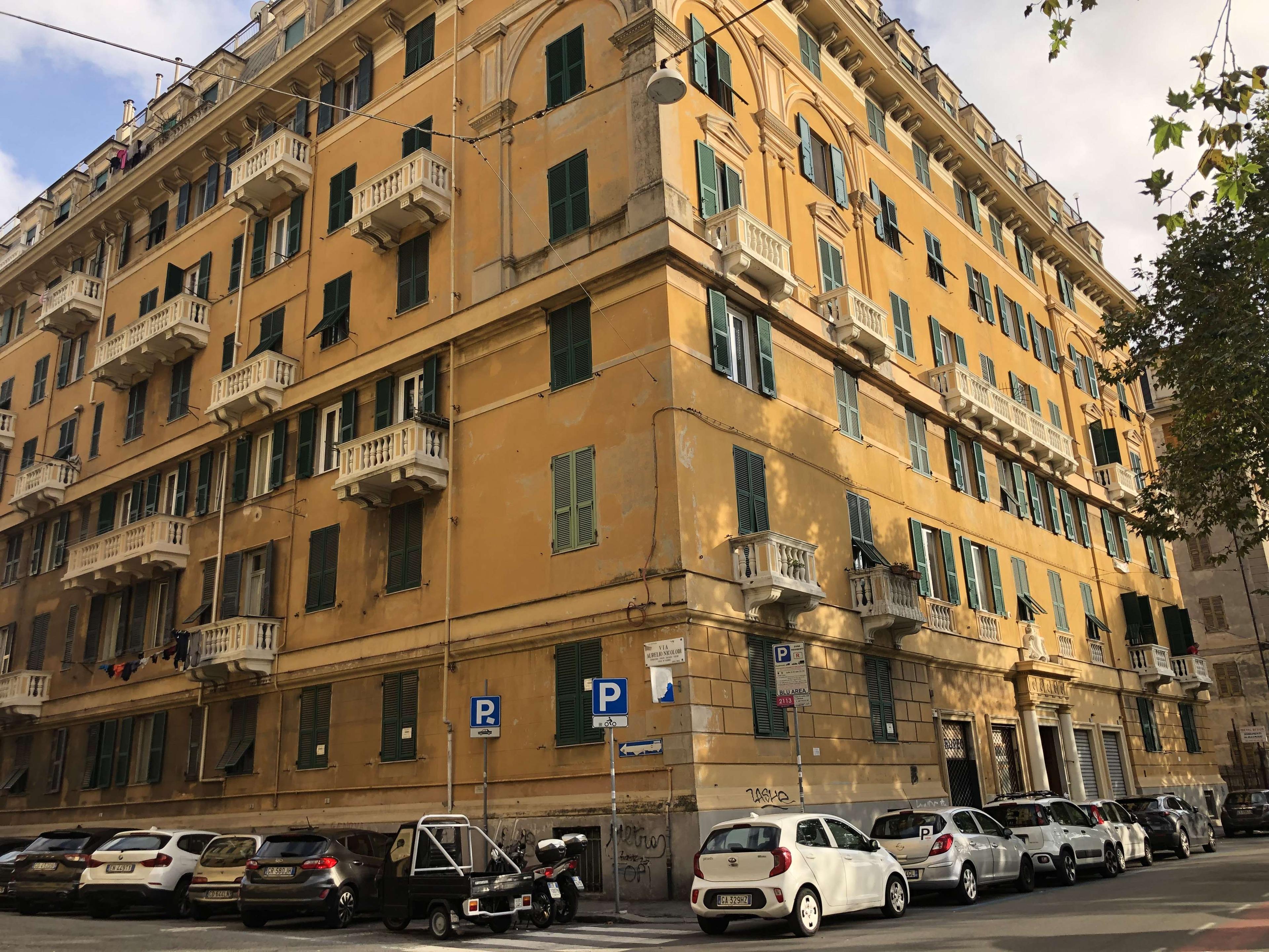 immobile appartamento all'asta in Corso Galliera 6 scala B interno 2 - 16142 Genova (GE) - 2