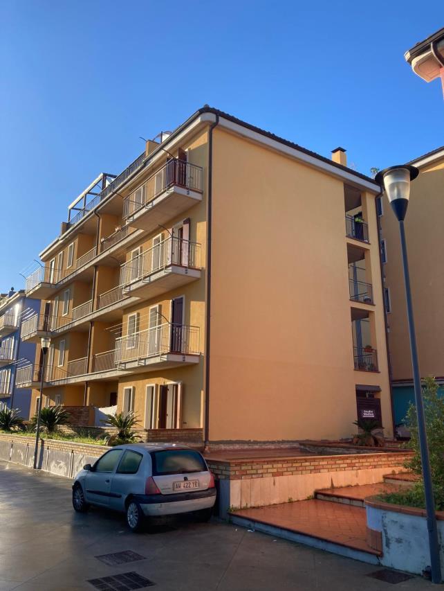 immobile appartamento all'asta in VIA SAN SIMONE 2/F EDIFICIO 17 INTERNO 5 - 94014 Nicosia (EN) - 3