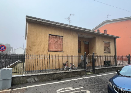 immobile appartamento all'asta in Via Dante Alighieri 01 - 26837 Mulazzano (LO) - 1