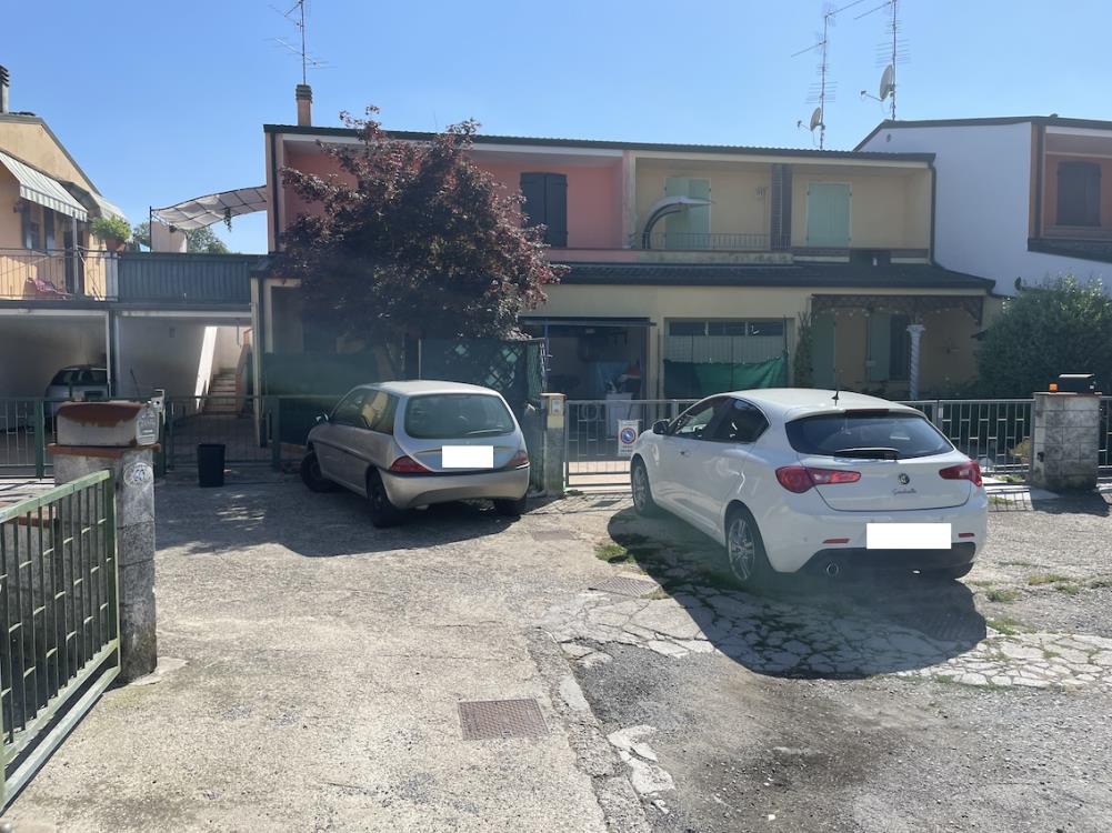 immobile appartamento all'asta in via Leopardi Giacono n 58/d - 46027 San Benedetto Po (MN) - 2