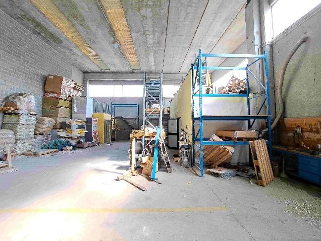 immobile magazzino all'asta in Via Alberelle 18/A - 26865 San Rocco al Porto (LO) - 1