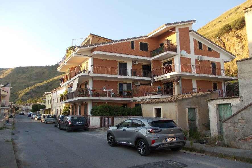 immobile appartamento all'asta in Contrada Coreca, 101 - 87032 Amantea (CS) - 4