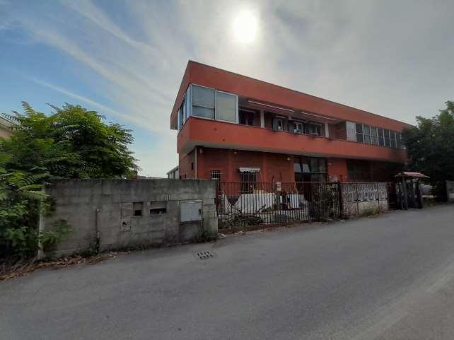 immobile magazzino all'asta in Via BRALLO 11 - 27010 Siziano (PV) - 1