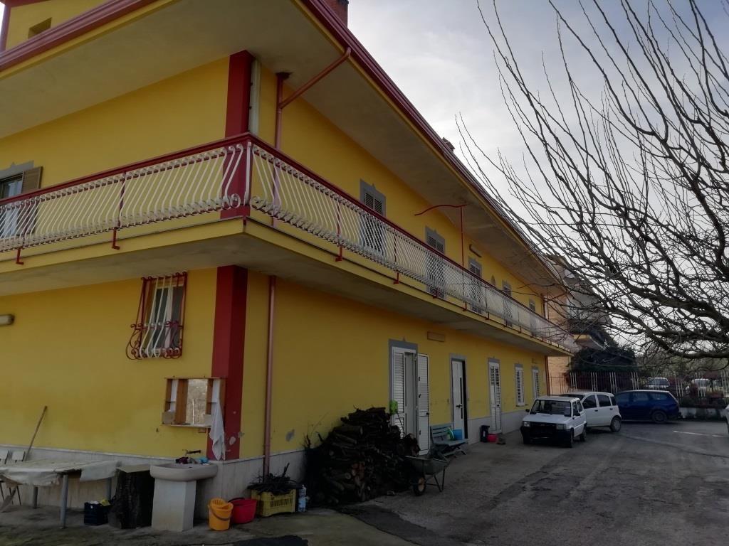 immobile appartamento all'asta in Via San Donato n 12 Carinola  - 81030 Carinola (CE) - 1