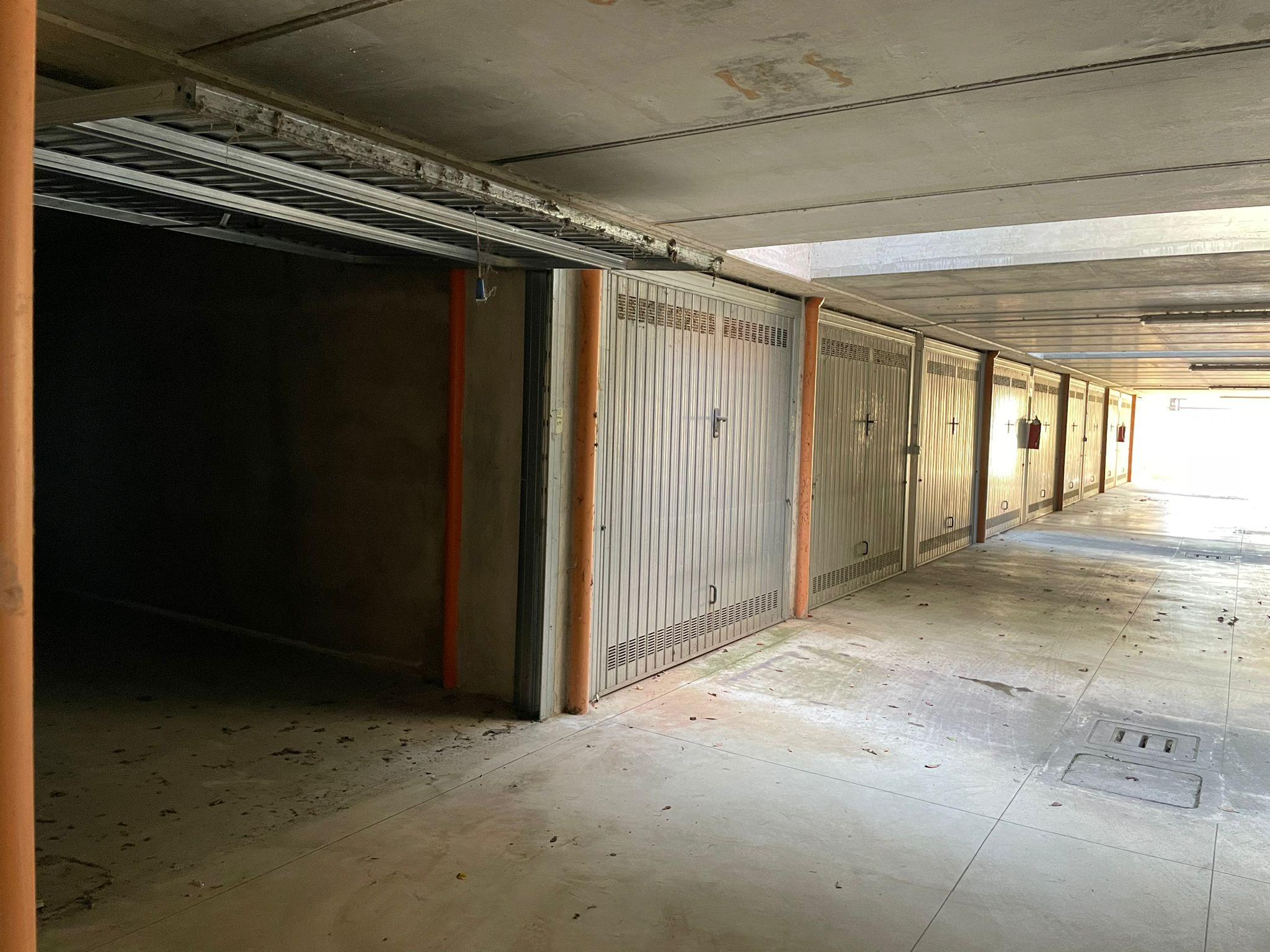 immobile attivita commerciale all'asta in Via S Zeno, 24040 Comun Nuovo BG, Italia Comun Nuovo, Bergamo - 1