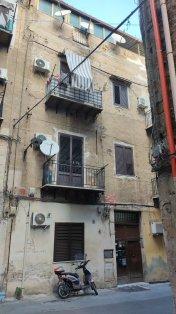 immobile appartamento all'asta in VIA CARLO GEMMELLARO N 18 - 90100 Palermo (PA) - 1