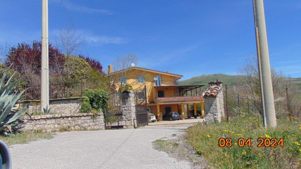 immobile villa all'asta in Contrada Campo di Rato, 27 - 85050 Satriano di Lucania (PZ) - 1