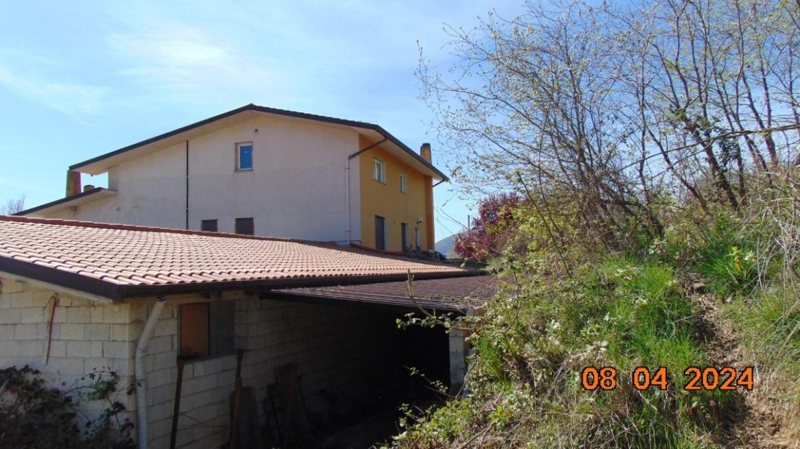immobile villa all'asta in Contrada Campo di Rato, 27 - 85050 Satriano di Lucania (PZ) - 5