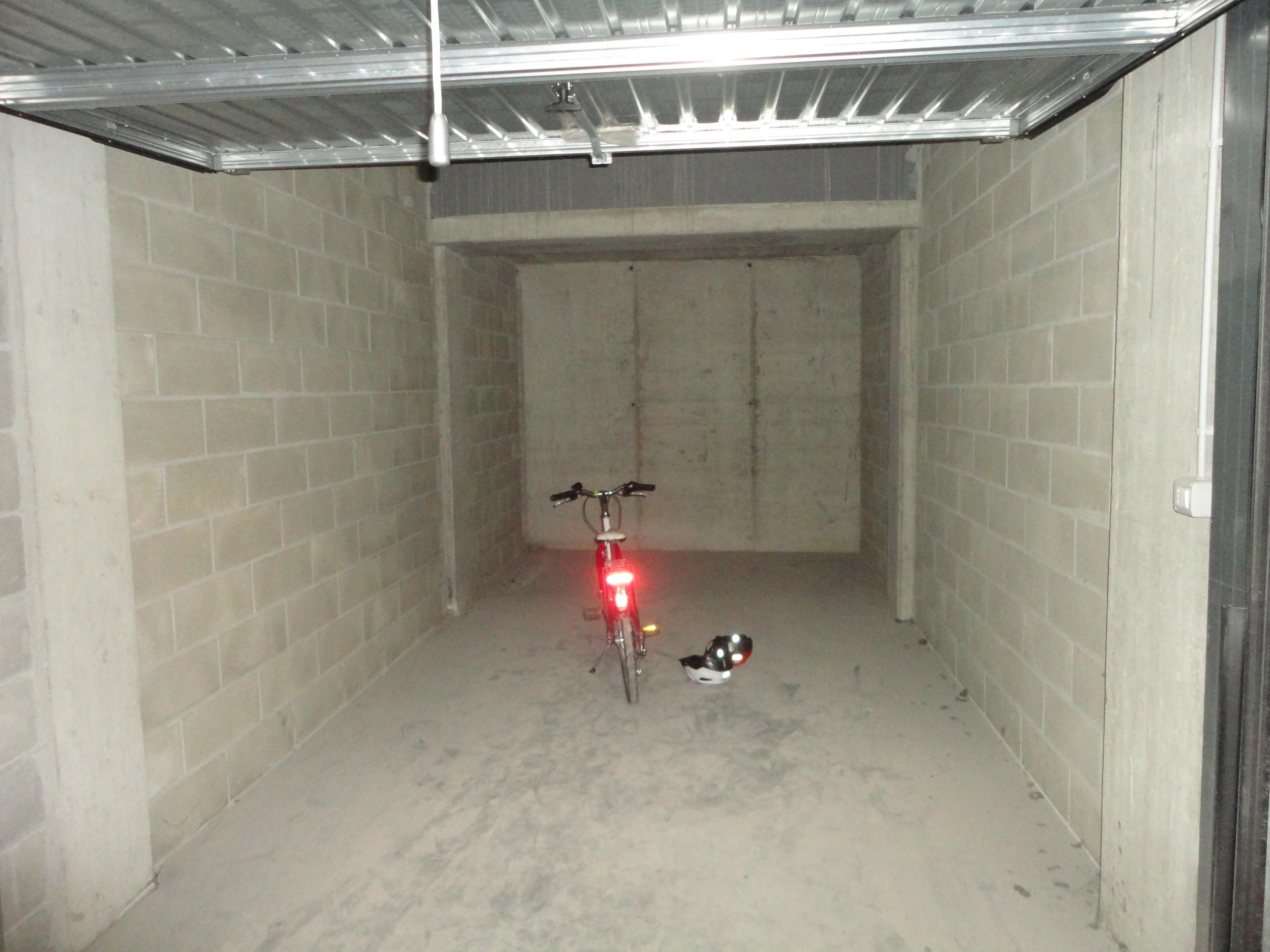 immobile garage all'asta in Via Monforte, 12100 Cuneo CN, Italia Cuneo, Cuneo - 1