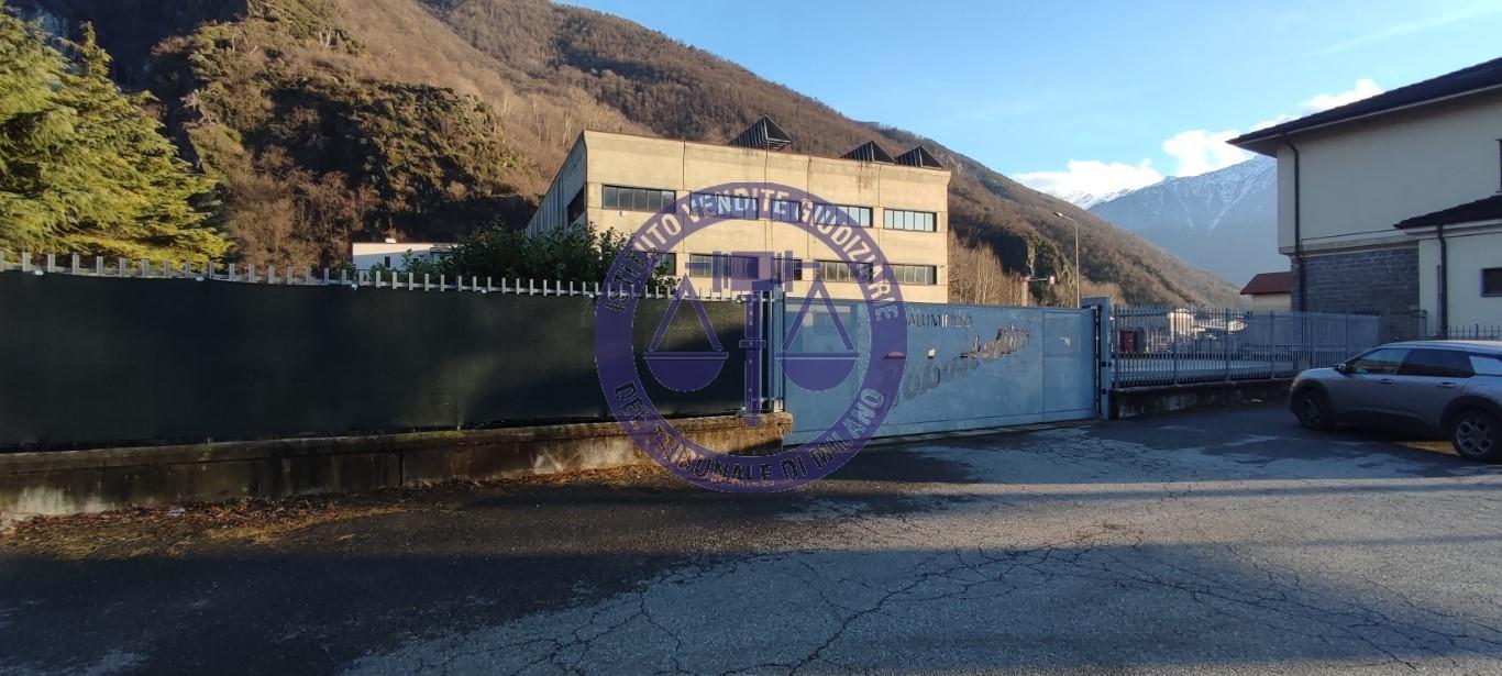 immobile attivita commerciale all'asta in Via Spluga, 110, 23015 Dubino SO, Italia Dubino, Sondrio - 3