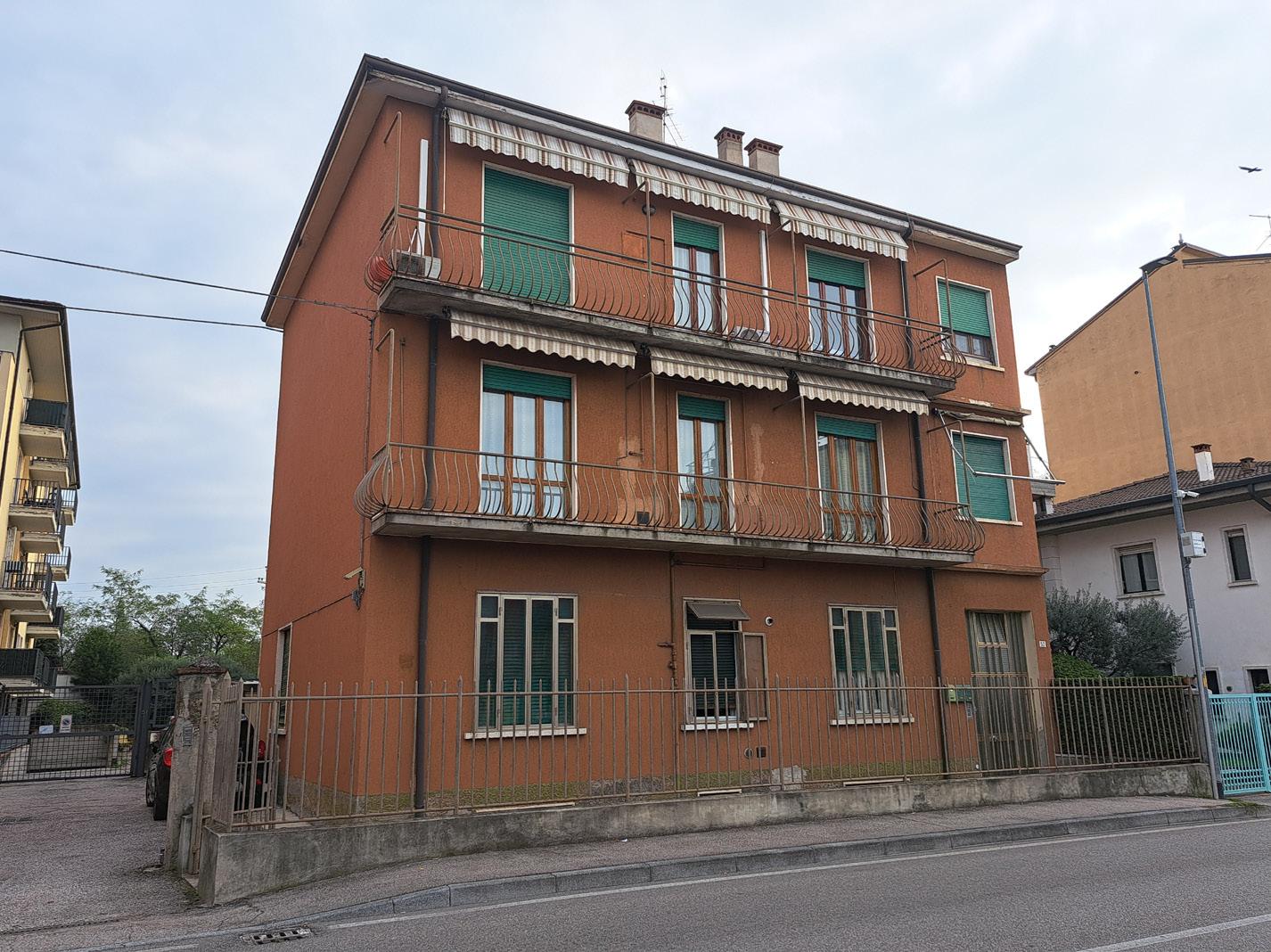 immobile appartamento all'asta in Via Legnago, 53, 37134 Verona VR, Italia Verona, Verona - 1