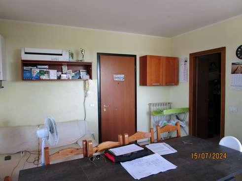 immobile appartamento all'asta in Via Medole, 46043 Castiglione delle Stiviere MN, Italia Castiglione Delle Stiviere, Mantova - 4