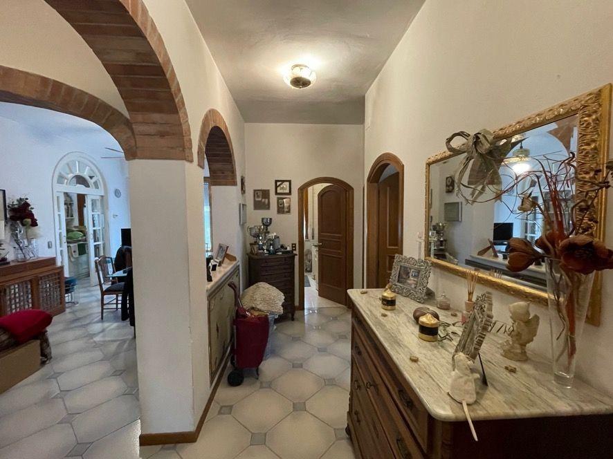 immobile appartamento all'asta in Via Alfieri 12 - 50053 Empoli, Firenze - 2