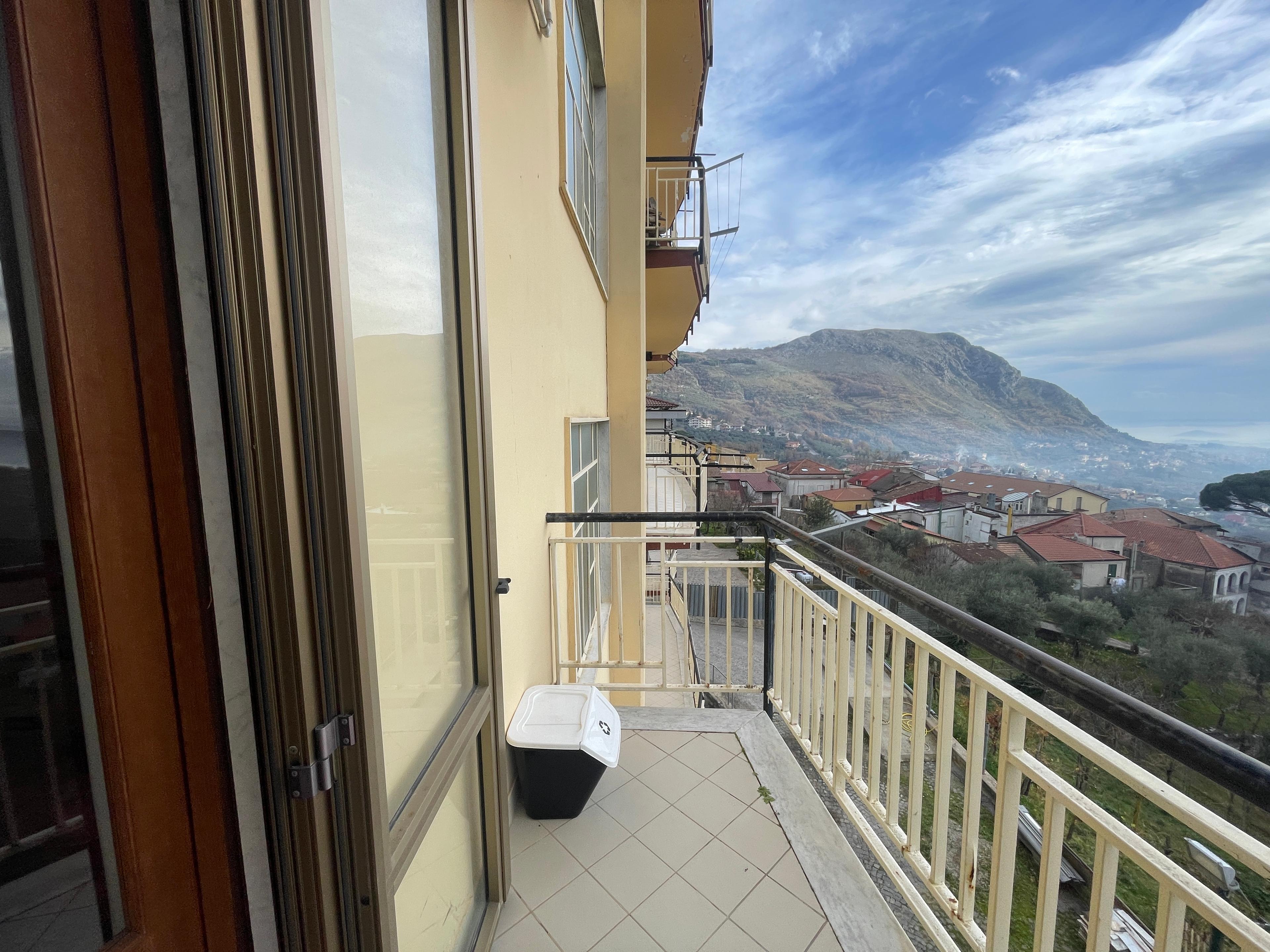 immobile appartamento all'asta in Viale Bracanelli - 82038 Vitulano (BN) - 2