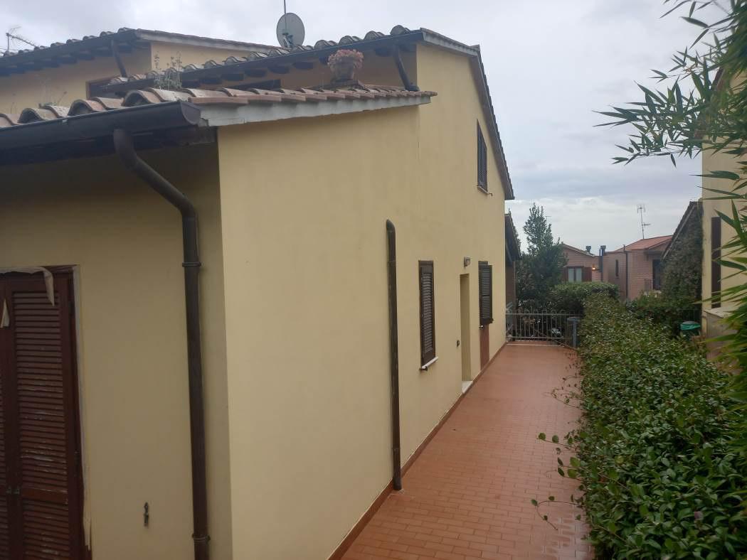 immobile villa all'asta in Via Agostino di Duccio, 24 - 05022 Amelia (TR) - 4