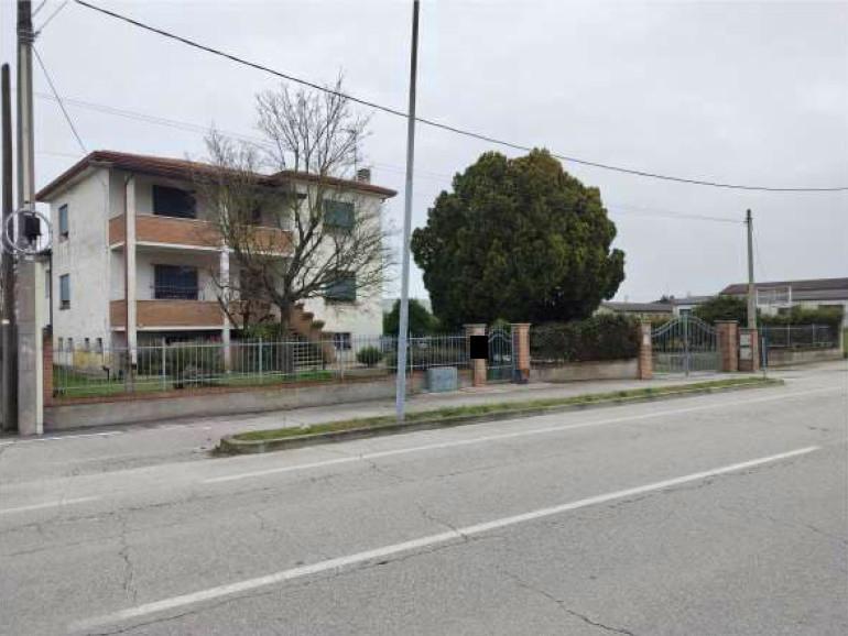immobile appartamento all'asta in Via Stradona, 849 - 35040 Merlara (PD) - 2