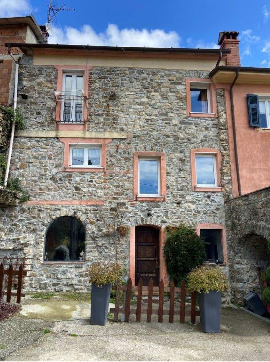 immobile appartamento all'asta in VIA SERRALTA LOCALITA' TARIA DI MONTEDIVALLI - 54010 Podenzana (MS) - 1