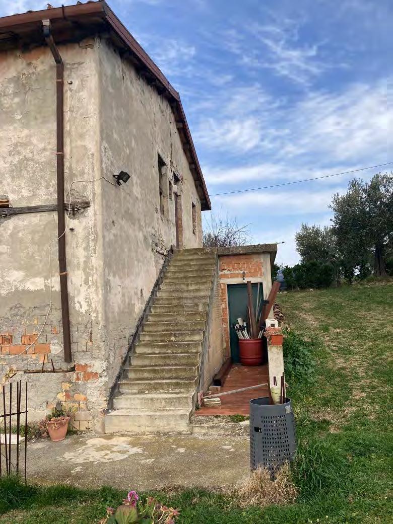 immobile terreno all'asta in Contrada Casette, 64010 Ancarano TE, Italia Ancarano, Teramo - 3