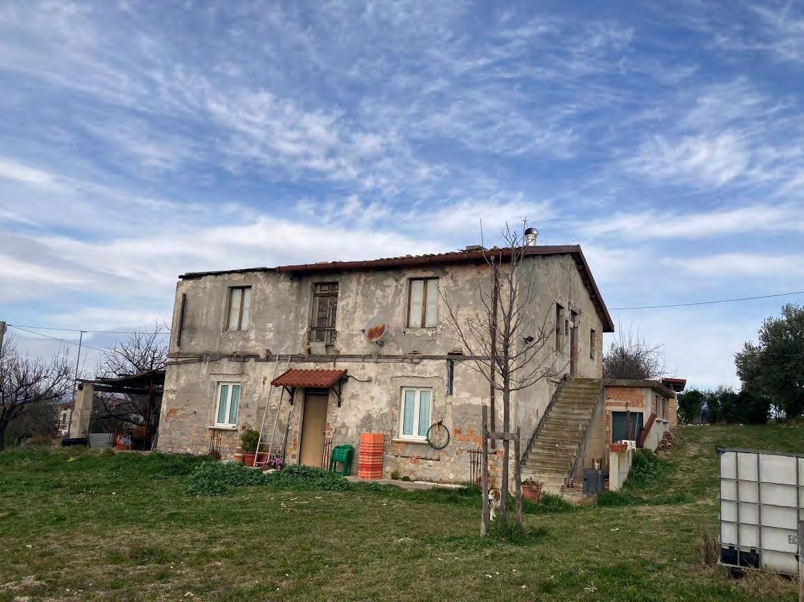 immobile terreno all'asta in Contrada Casette, 64010 Ancarano TE, Italia Ancarano, Teramo - 4