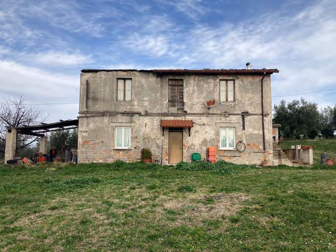immobile terreno all'asta in Contrada Casette, 64010 Ancarano TE, Italia Ancarano, Teramo - 5