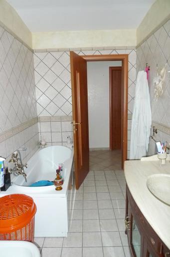 immobile appartamento all'asta in Via Giordano Bruno, 4, 81030 Orta di Atella CE, Italia Orta Di Atella, Caserta - 4