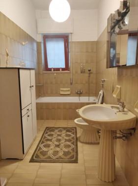 immobile appartamento all'asta in Viale Strasburgo, 167, 90146 Palermo PA, Italia - 90145 Palermo (PA) - 2
