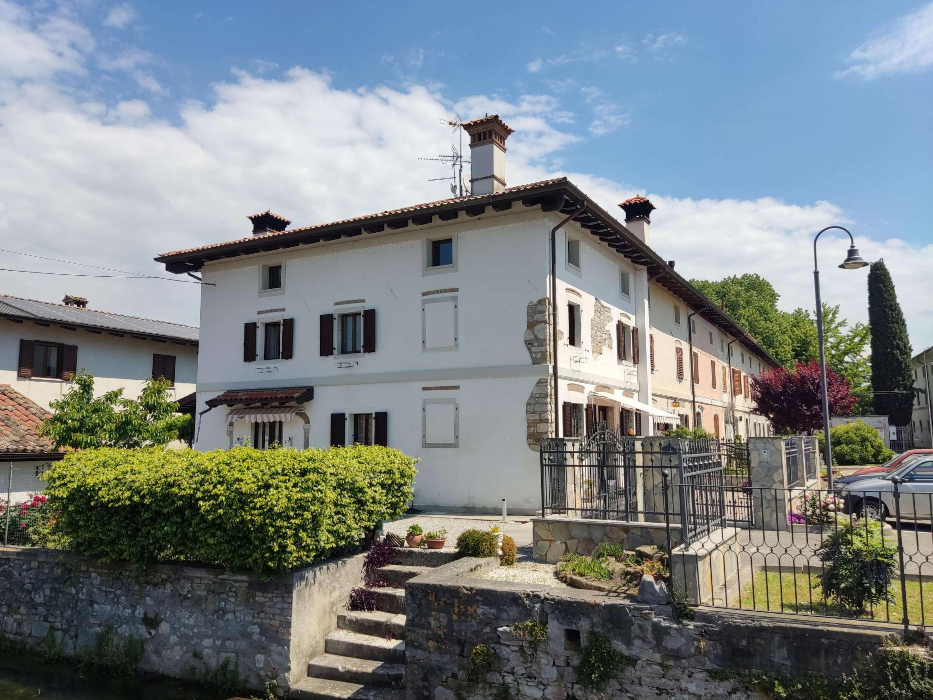 immobile appartamento all'asta in Piazza Pirano 15 - 33051 Aquileia (UD) - 1