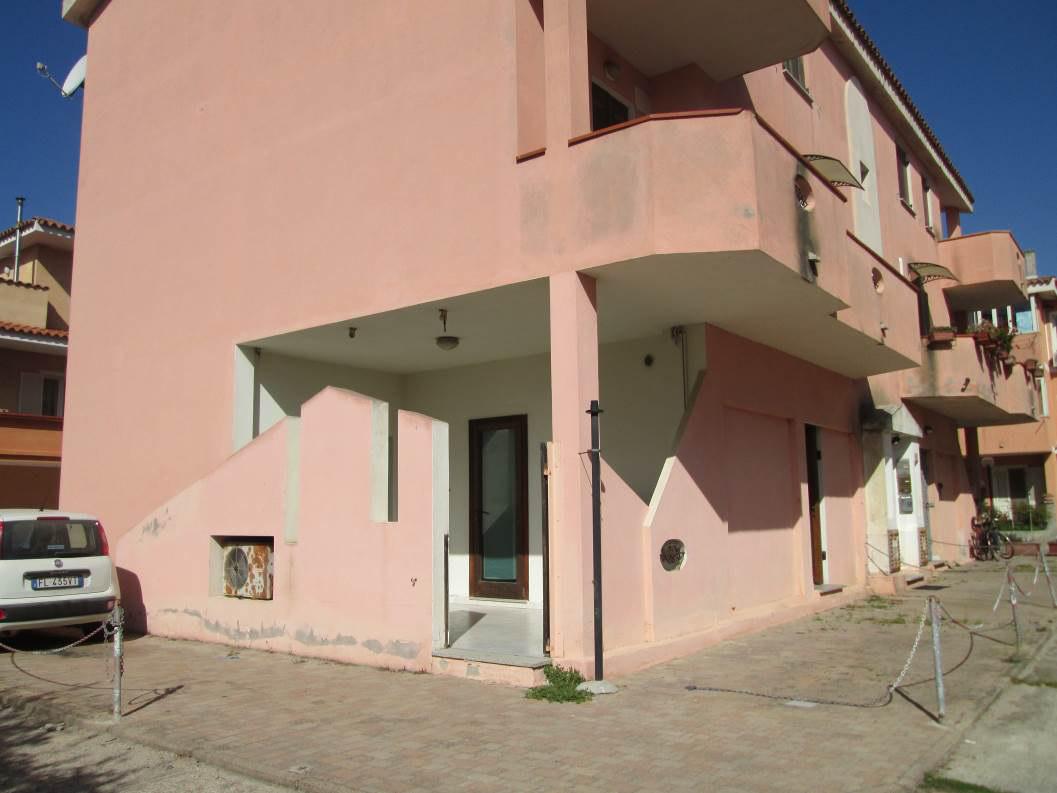 immobile appartamento all'asta in Via Indipendenza, 1, 07024 La Maddalena SS, Italia La Maddalena, Sassari - 2