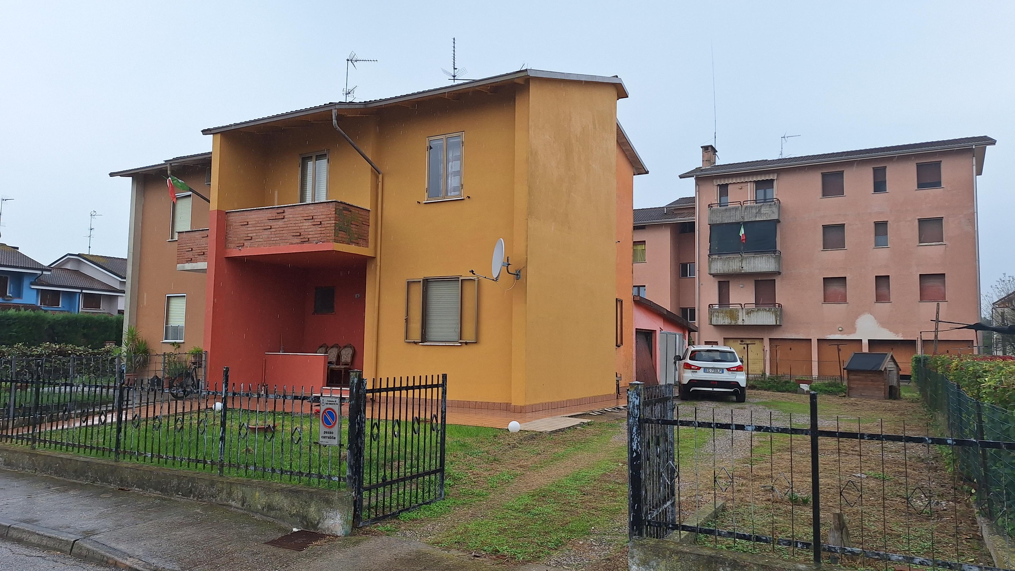 immobile appartamento all'asta in Via della Pace, 3, 46027 San Benedetto Po MN, Italia San Benedetto Po, Mantova - 1