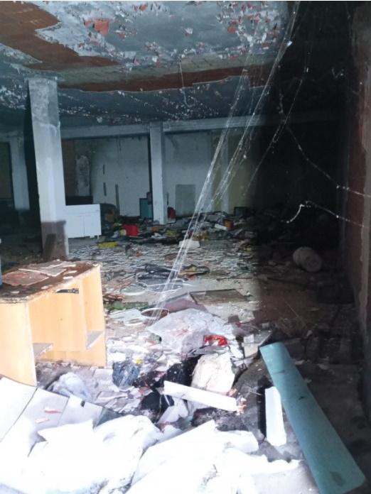 immobile attivita commerciale all'asta in Viale Porta Adige, 5/C - 45100 Rovigo (RO) - 1