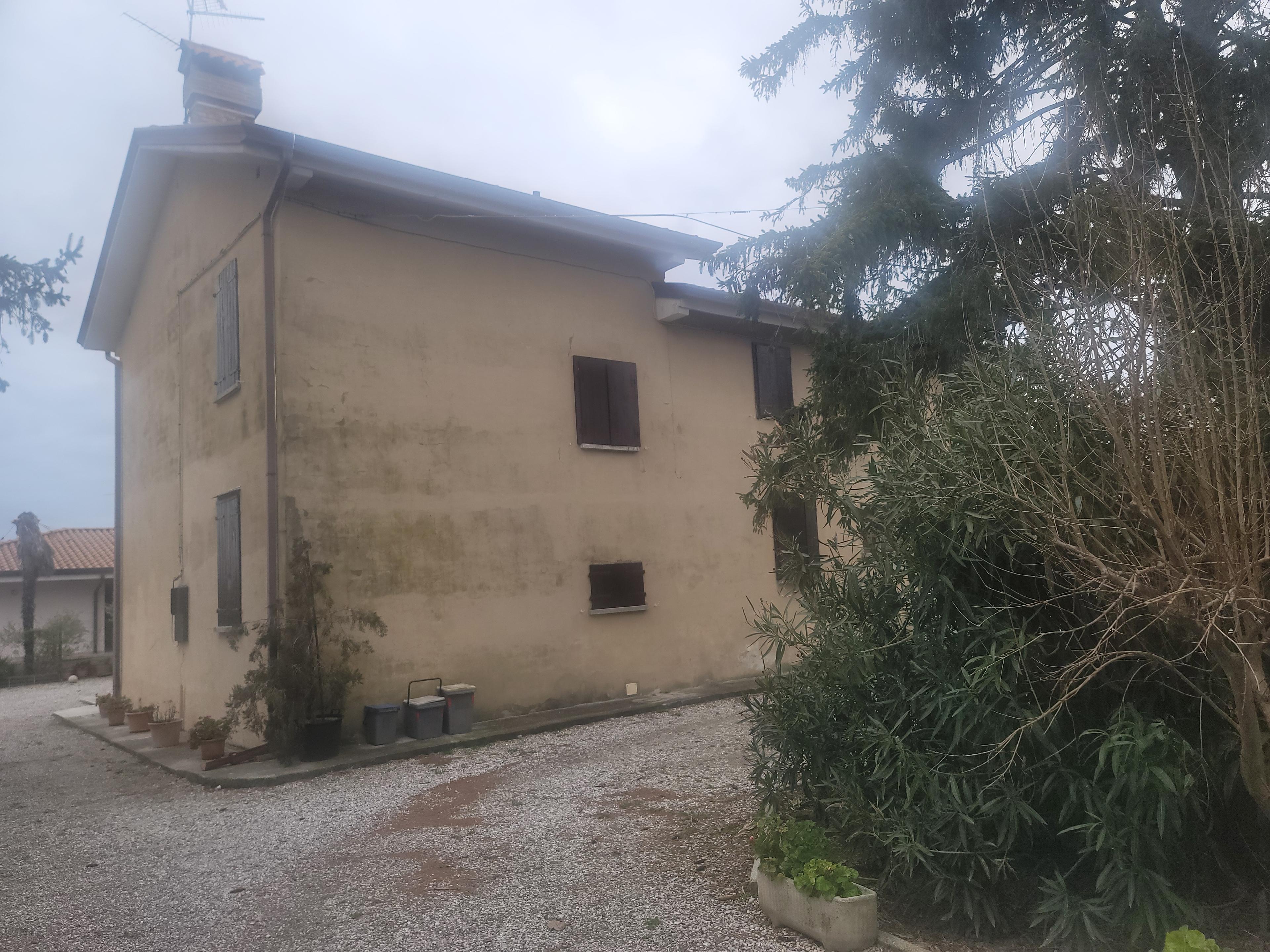 immobile rustico all'asta in Viale della Vittoria, 24, 34073 Grado GO, Italia Grado, Gorizia - 1