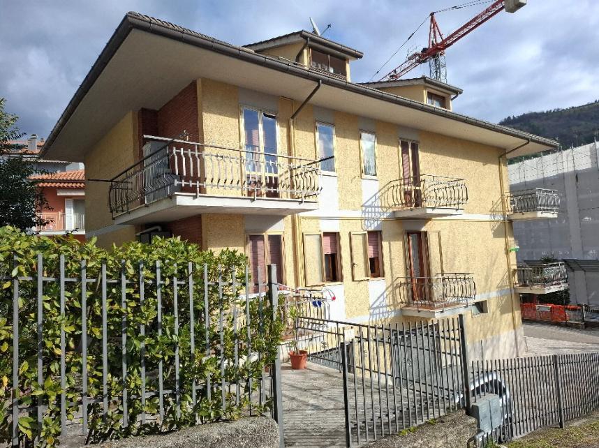 immobile appartamento all'asta in Via Maggiore Giovanni Piccioni 8 - 63100 Ascoli Piceno (AP) - 1