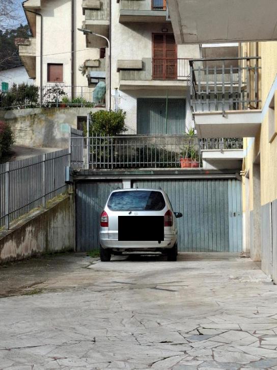 immobile appartamento all'asta in Via Maggiore Giovanni Piccioni 8 - 63100 Ascoli Piceno (AP) - 3