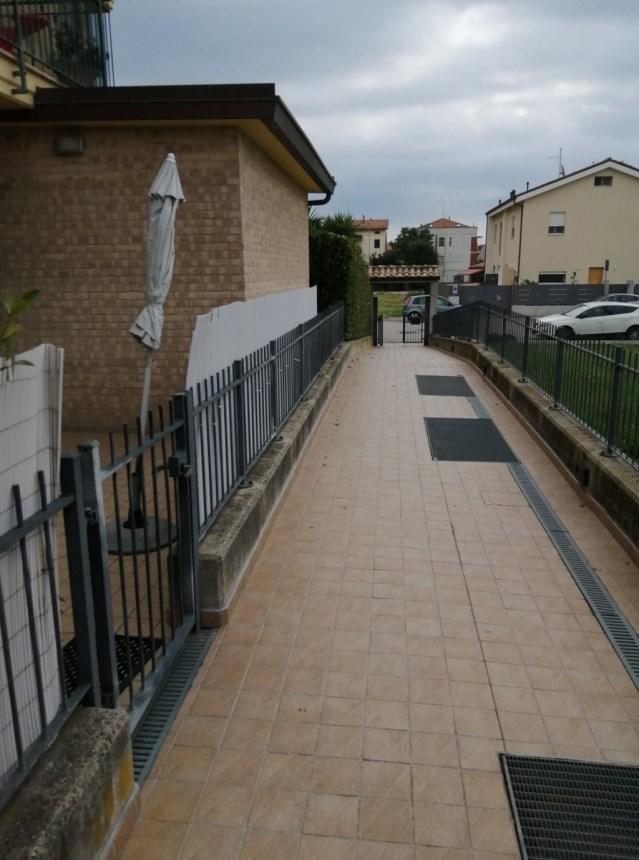 immobile attivita commerciale all'asta in Via Siracusa, 1,  63821 Porto Sant'Elpidio FM, Italia Porto Sant'Elpidio, Fermo - 1