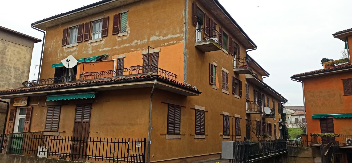 immobile appartamento all'asta in Via XX SETTEMBRE / PIAZZA REPUBBLICA 42 - 27034 Lomello (PV) - 4