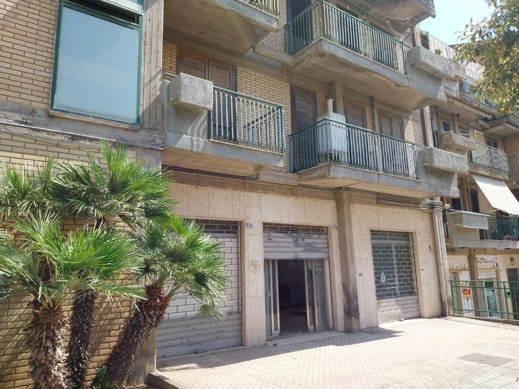 immobile negozio all'asta in Via Tenente Cataldo, 12, 12a, 12b, 95041 Caltagirone CT, Italia Caltagirone, Catania - 2