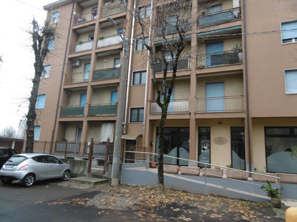 immobile appartamento all'asta in Via Gian Battista Vico n4 - 20834 Nova Milanese (MB) - 1