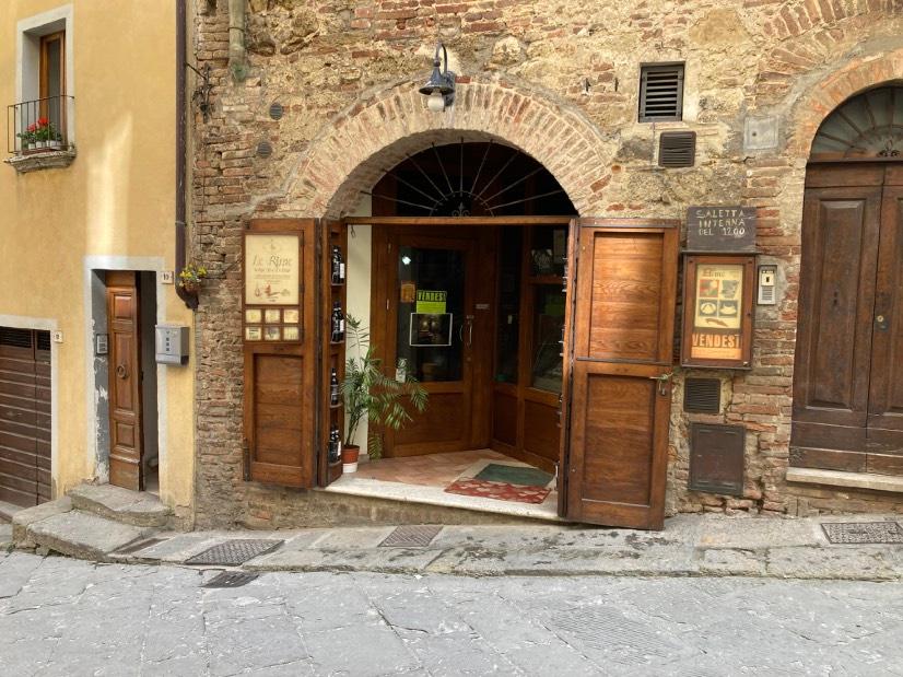 immobile negozio all'asta in Via delle Farine, 8, 53045 Montepulciano SI, Italia Montepulciano, Siena - 1