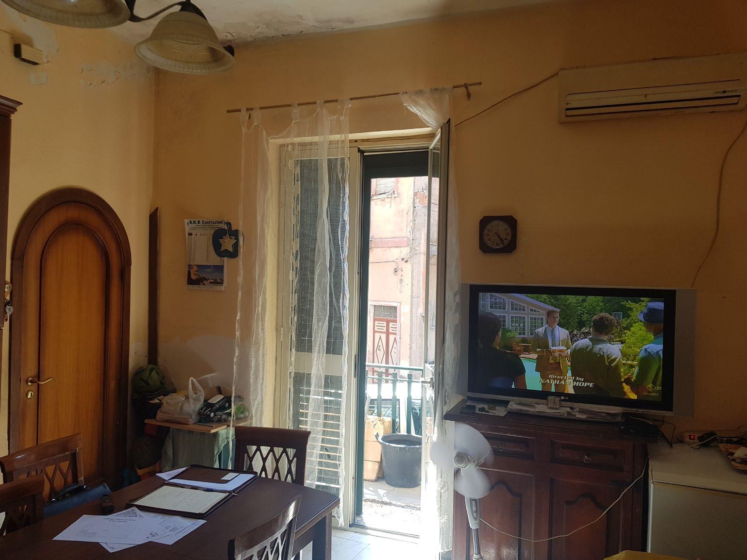 immobile appartamento all'asta in Cortile Latina n 11/13 - 95033 Biancavilla (CT) - 2