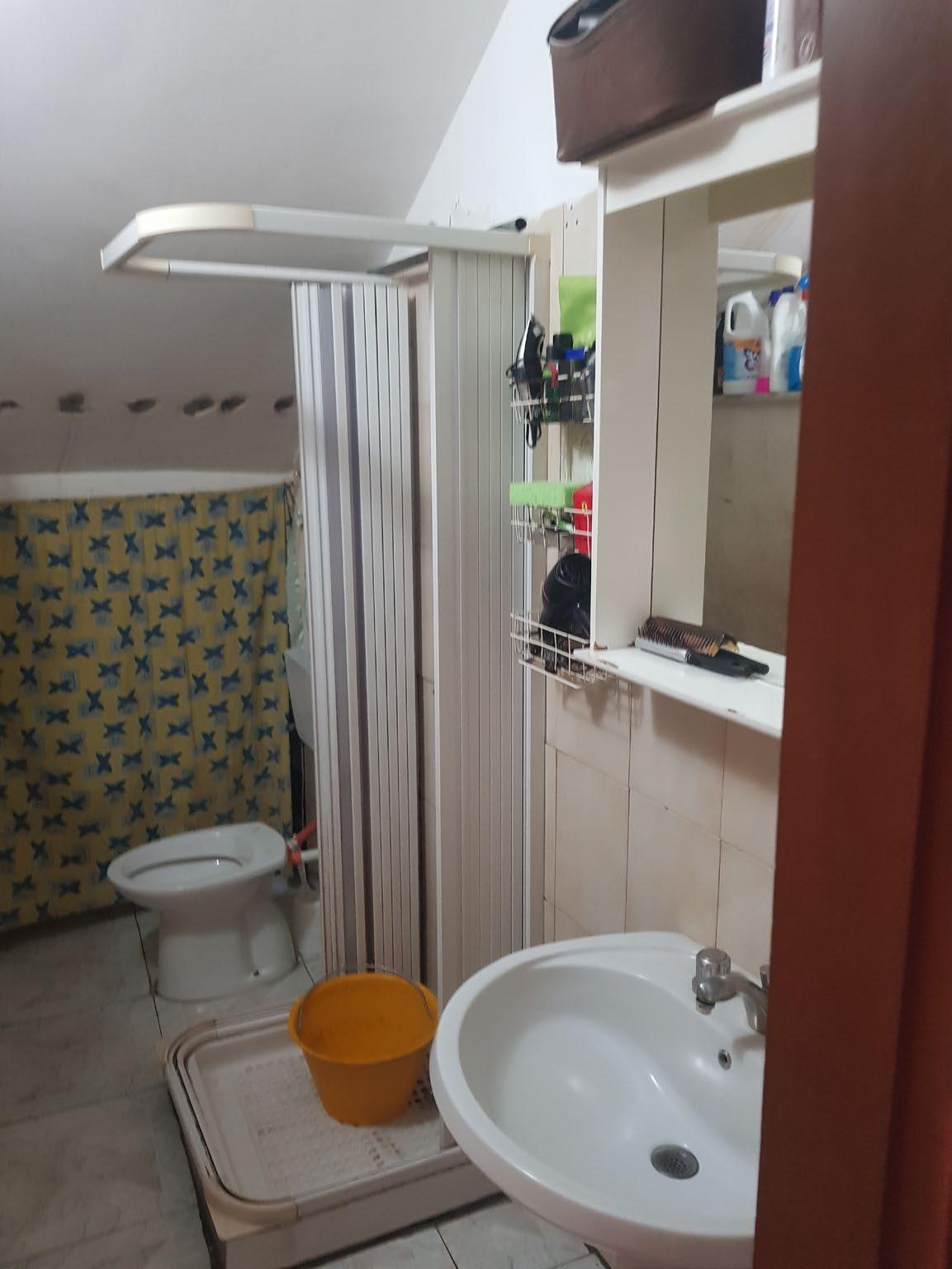 immobile appartamento all'asta in Cortile Latina n 11/13 - 95033 Biancavilla (CT) - 4
