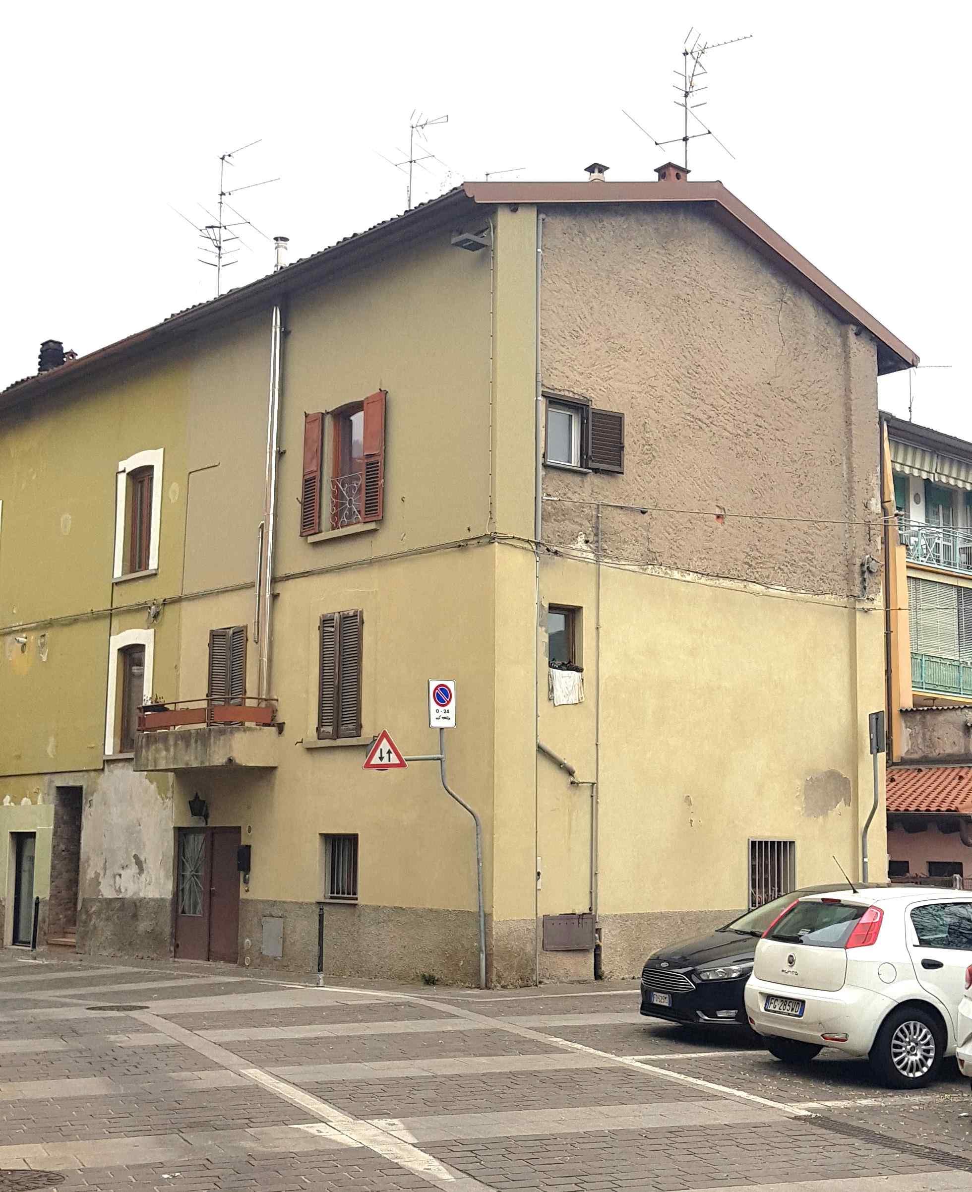 immobile appartamento all'asta in Via San Pietro n59 - 24022 Alzano Lombardo (BG) - 5