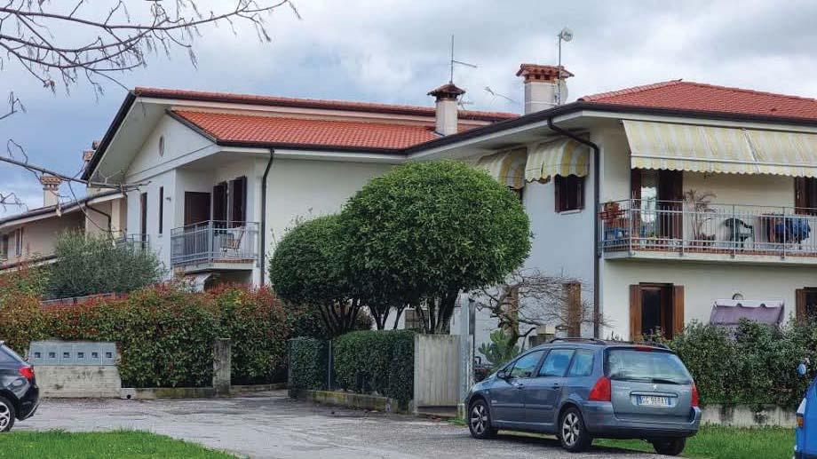 immobile appartamento all'asta in Via Giovanni Comisso, 23 - 31040 Pederobba (TV) - 1
