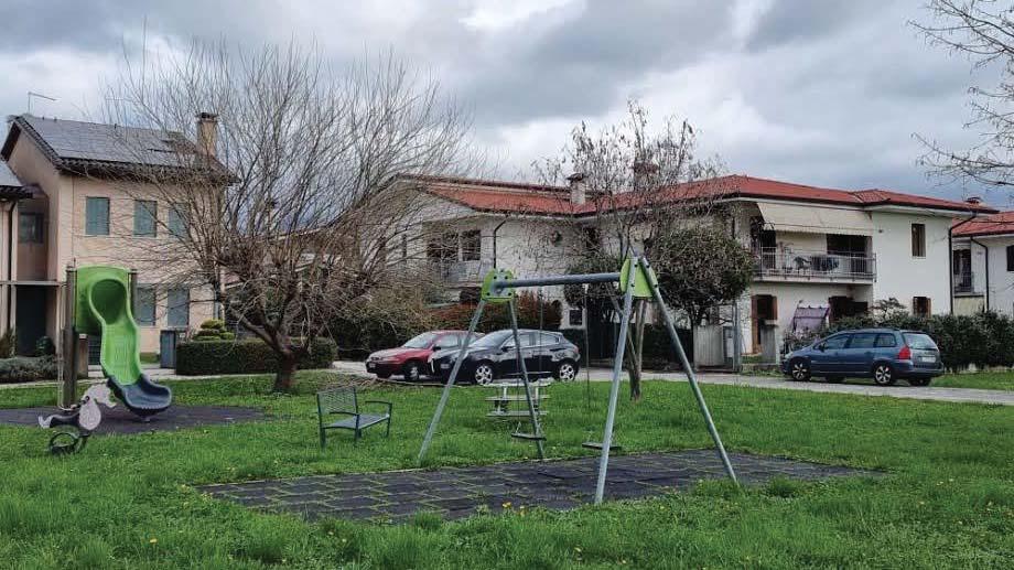 immobile appartamento all'asta in Via Giovanni Comisso, 23 - 31040 Pederobba (TV) - 2