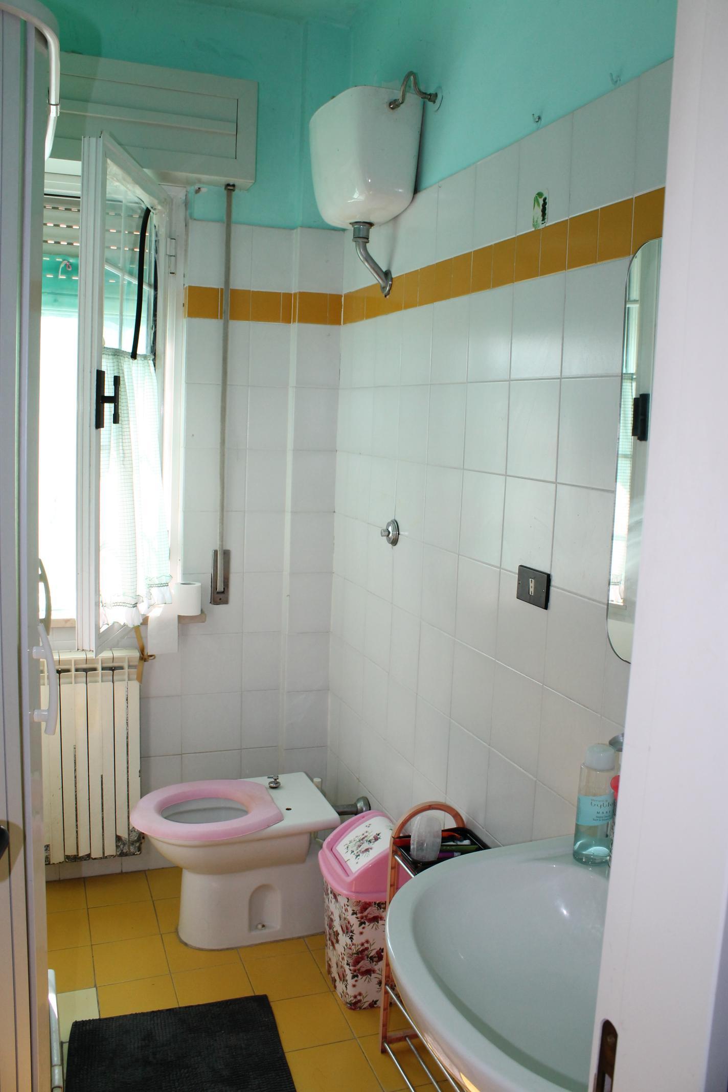 immobile appartamento all'asta in Contrada Cesi, 24, 64034 Cesi TE, Italia - 64034 Castiglione Messer Raimondo (TE) - 1